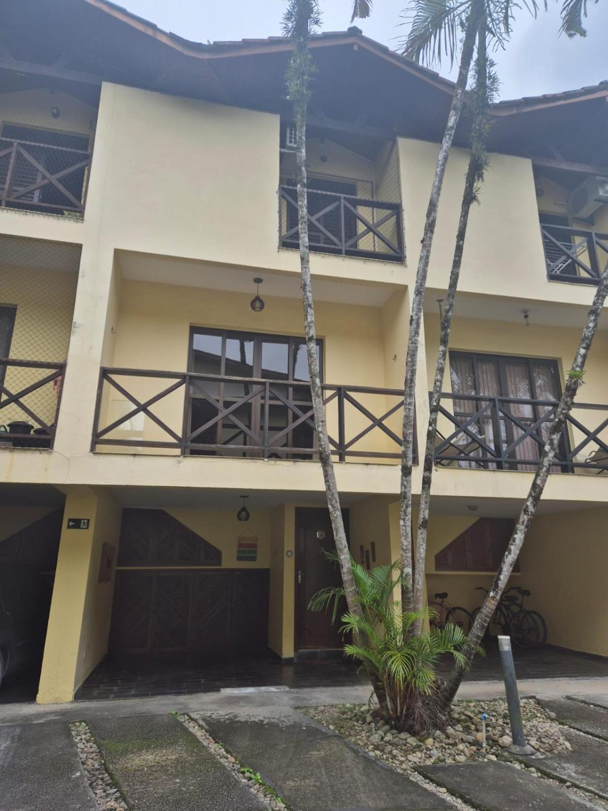 Casa 7 Em Ubatuba No Centro Condominio Com Piscina E Churrasqueira Eksteriør bilde