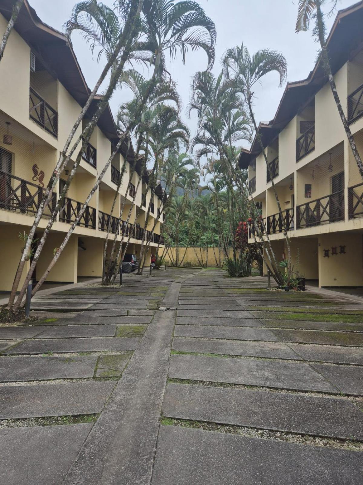 Casa 7 Em Ubatuba No Centro Condominio Com Piscina E Churrasqueira Eksteriør bilde